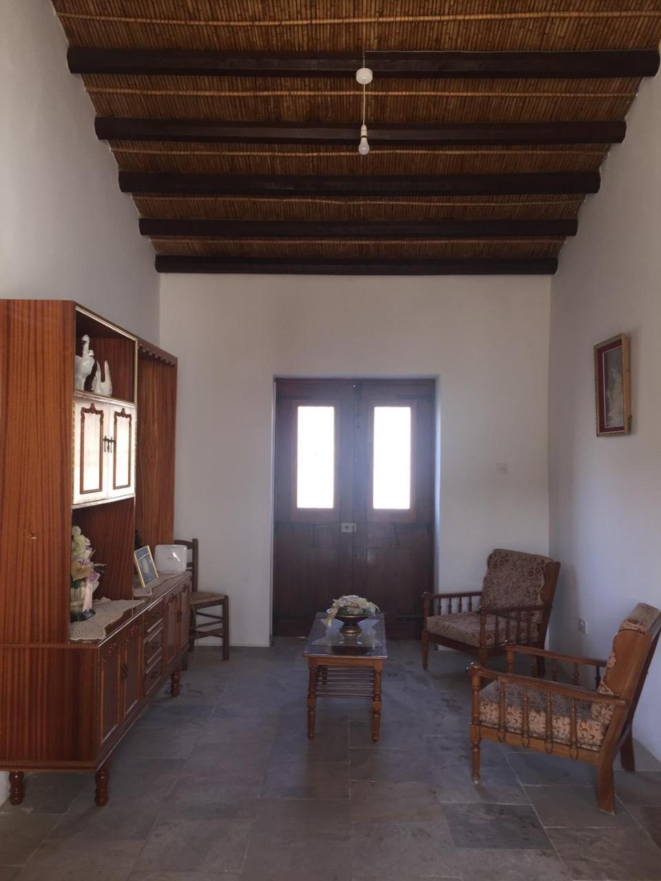 Charoullas Traditional Mansion Villa Alaminos Eksteriør bilde